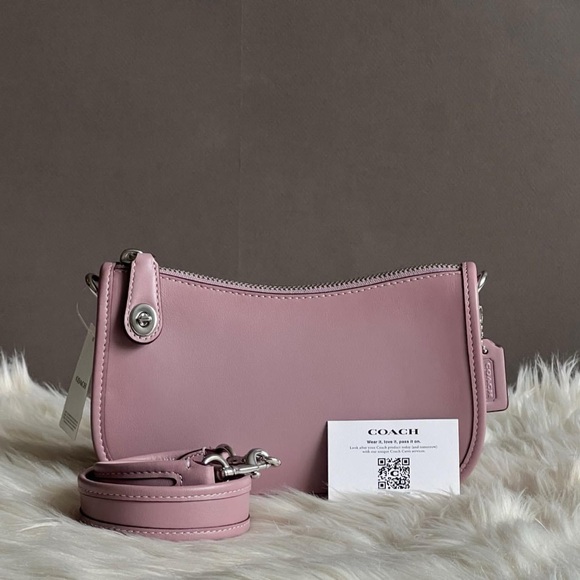 💰SOLD - C2643 - Coach Swinger 20 - Picture 11 of 12